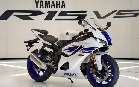 Yamaha R15 V5